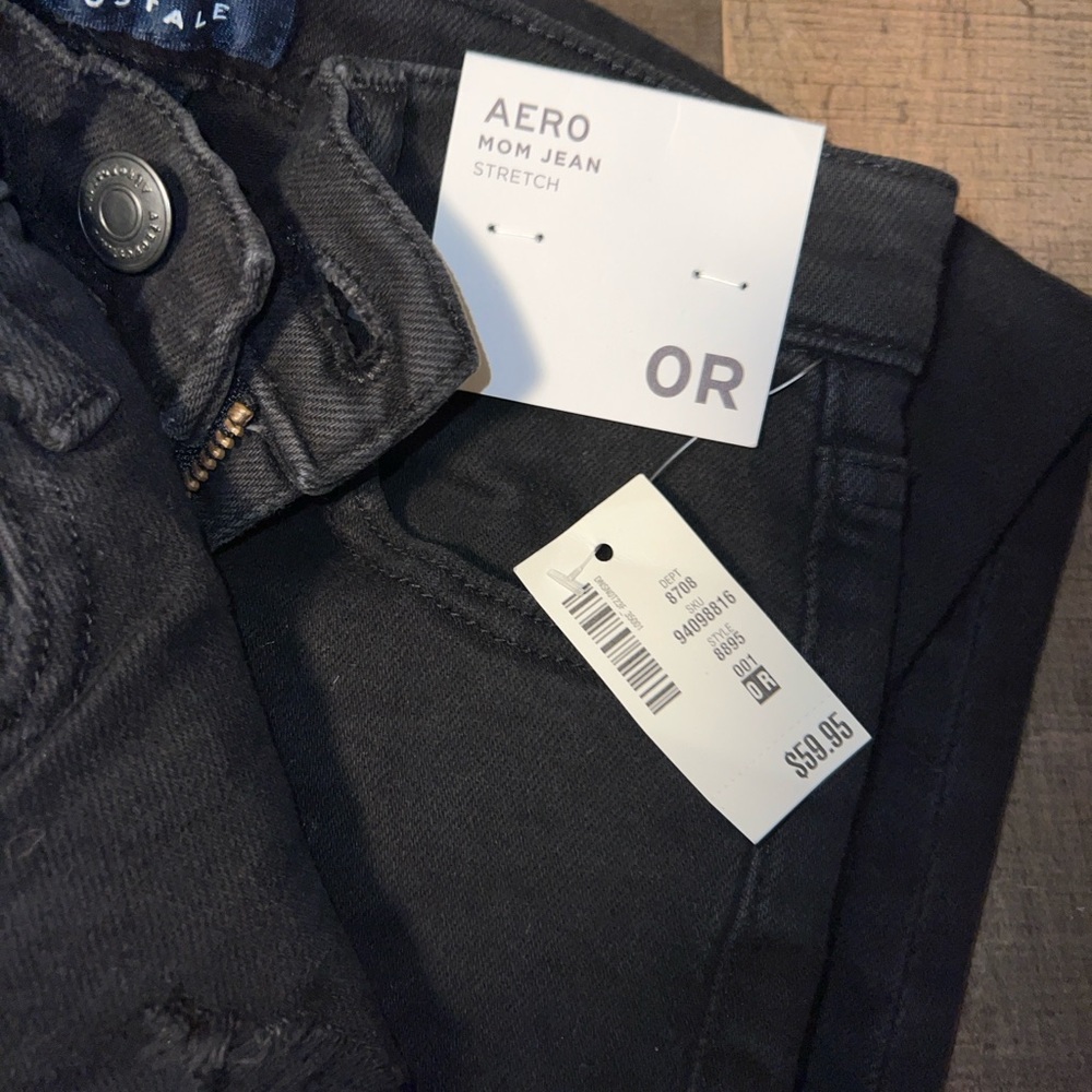 Black mom jeans AERO